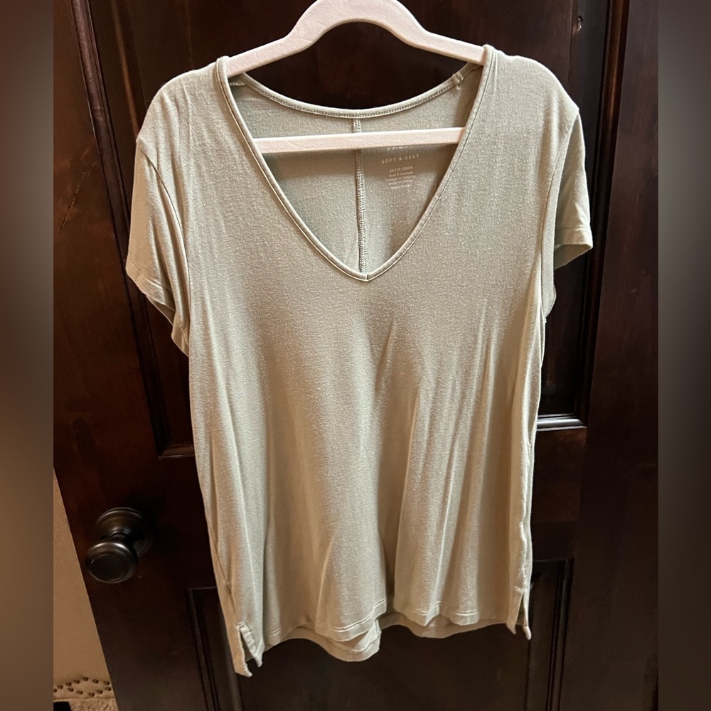 AE Soft & Sexy Oversized V-Neck T-Shirt